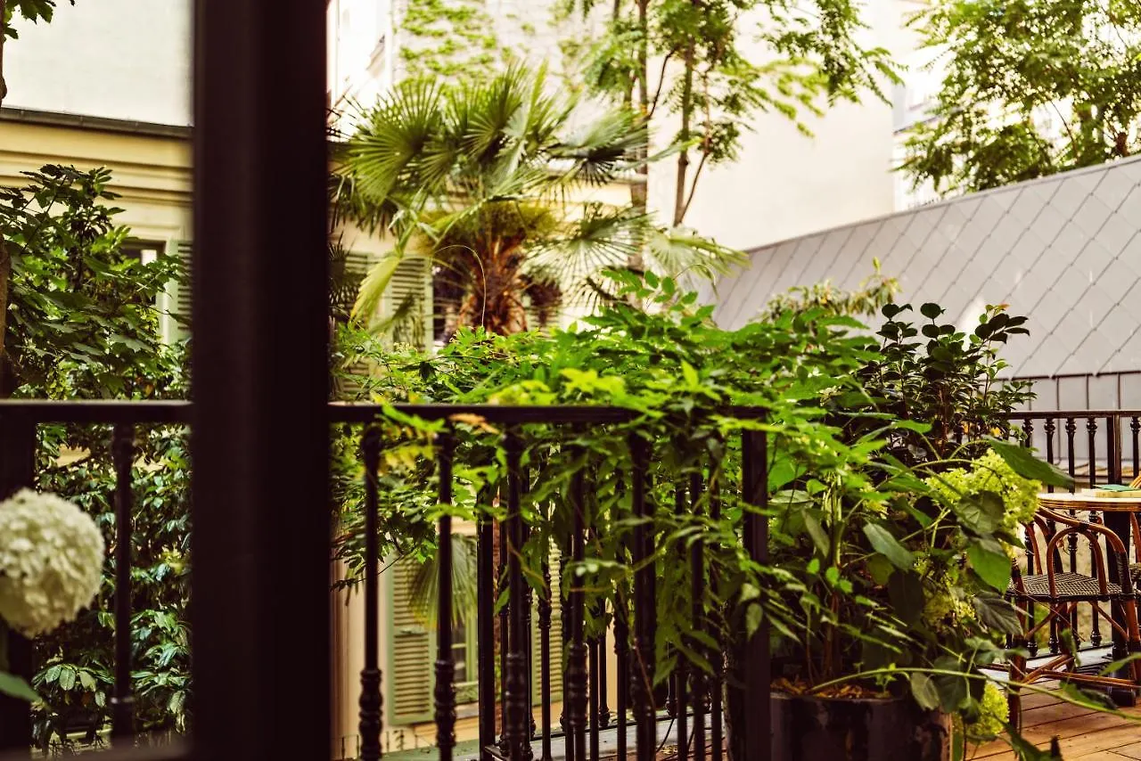****  Hotel Eldorado Paris France