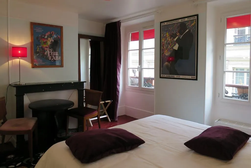 ****  Hotel Eldorado Paris France